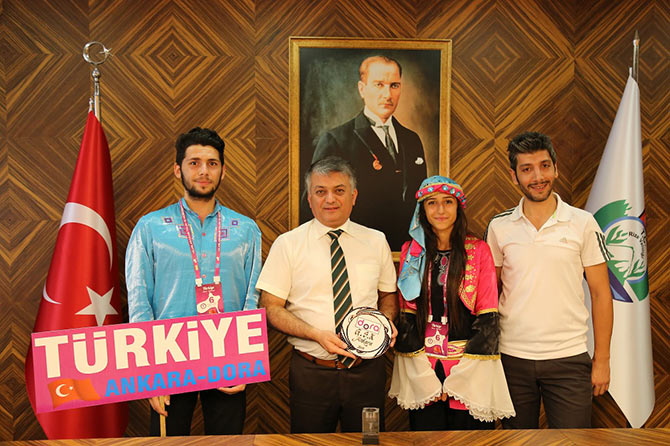 fest5-002.jpg fest5-002.jpg