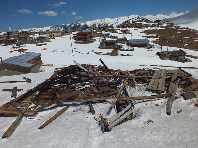 frtn1-001.jpg frtn1-001.jpg