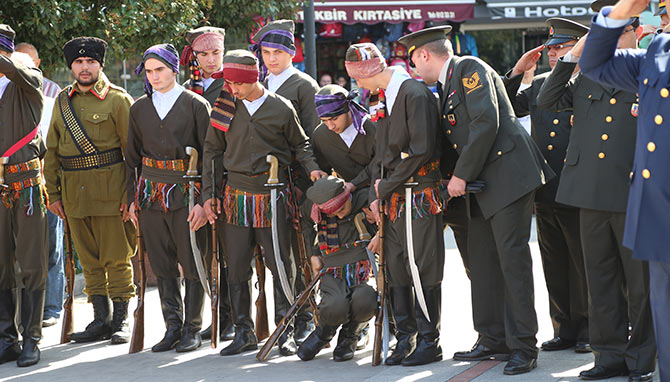 gaziler3.jpg gaziler3.jpg