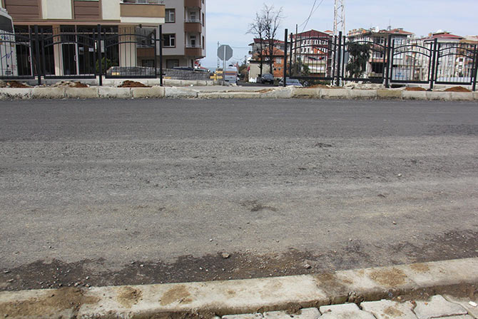 gecit3.jpg gecit3.jpg