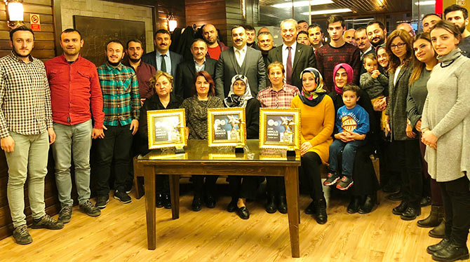 genc1-002.jpg genc1-002.jpg