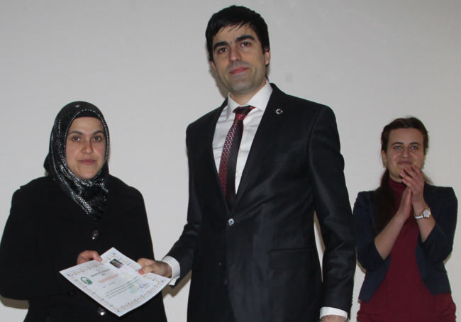 gonulelcileri01.jpg gonulelcileri01.jpg