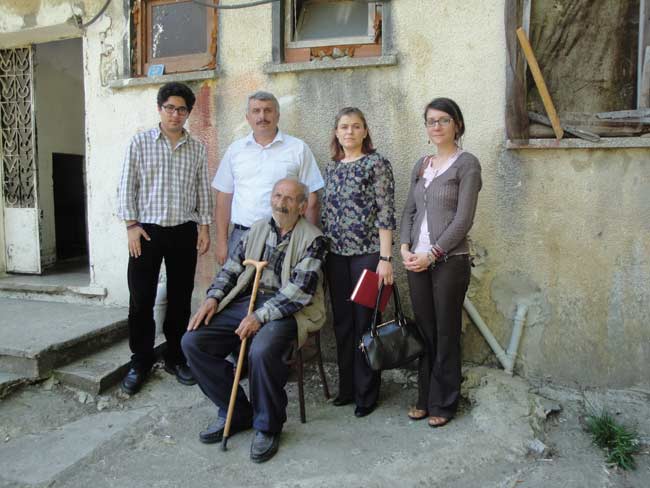 gonulelcisi2.jpg gonulelcisi2.jpg