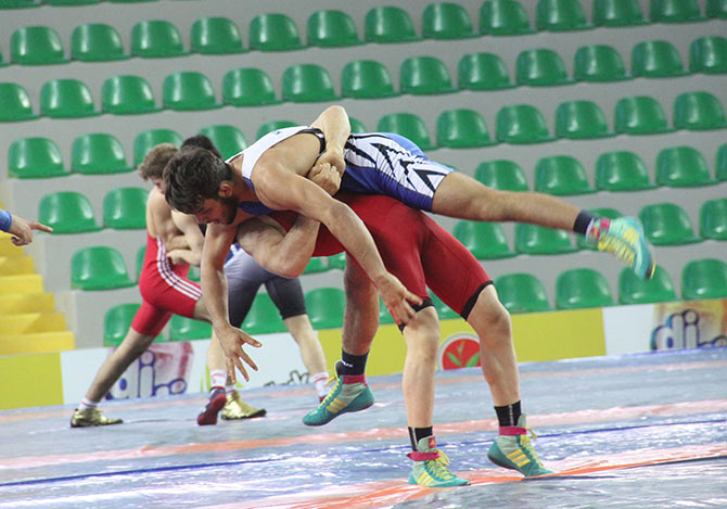 gures1-002.jpg gures1-002.jpg