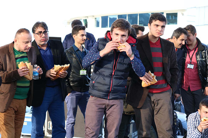 hams1-004.jpg hams1-004.jpg