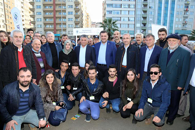 hams8-002.jpg hams8-002.jpg