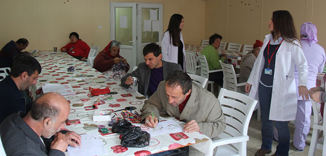 hasta3-elisi.jpg hasta3-elisi.jpg