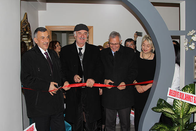 hayat1.jpg hayat1.jpg