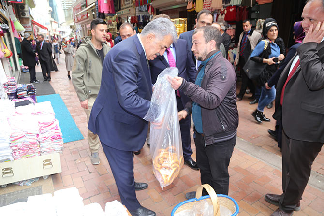 hayatiyaz2.jpg hayatiyaz2.jpg