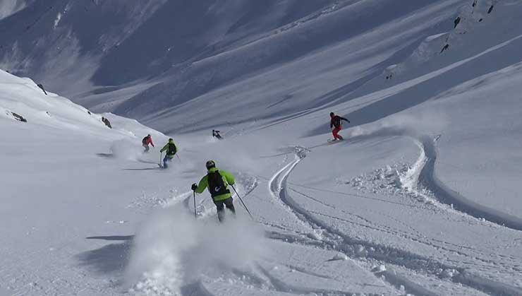 heliski3-015.jpg