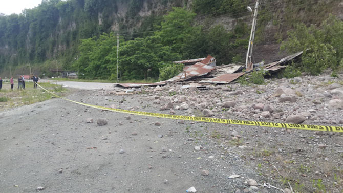 heyelan1-001.jpg heyelan1-001.jpg