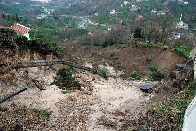 heyelan1-004.jpg heyelan1-004.jpg