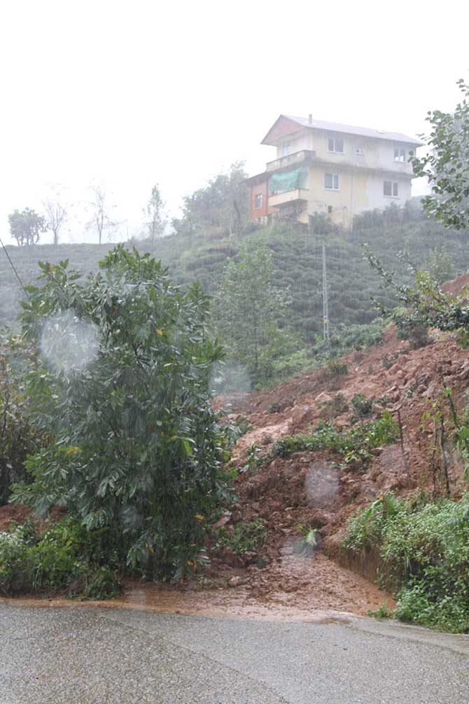 heyelan2-002.jpg heyelan2-002.jpg