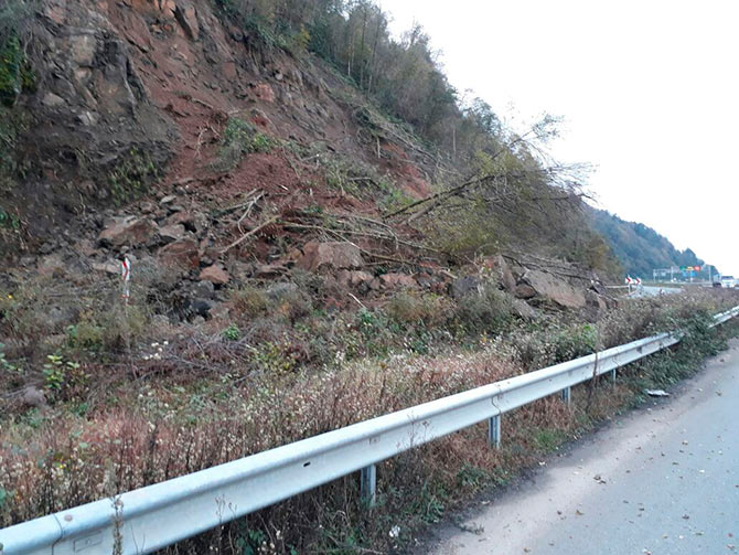 heyelan2-011.jpg heyelan2-011.jpg