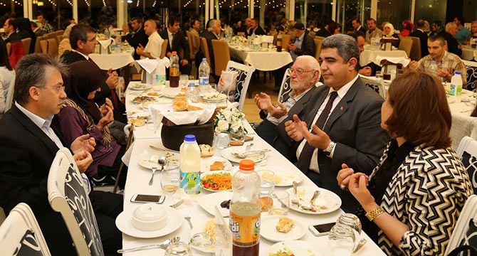 iftar-program-5.jpg iftar-program-5.jpg