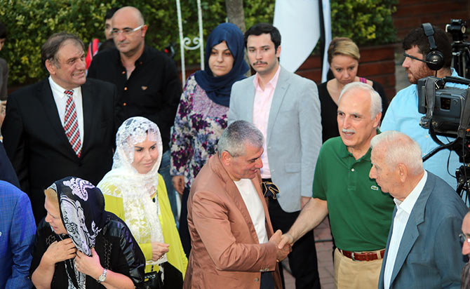 iftar2-001.jpg iftar2-001.jpg