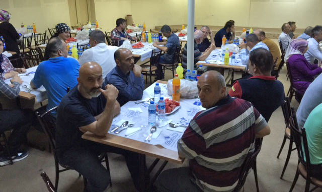 iftar8-001.jpg iftar8-001.jpg