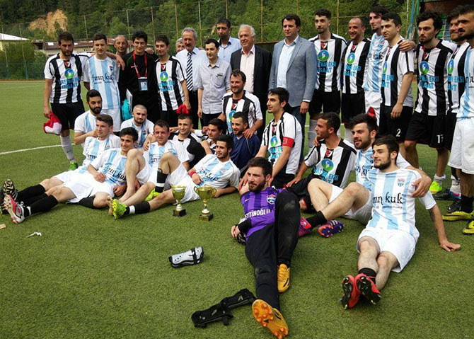 ikizderespor1-001.jpg ikizderespor1-001.jpg