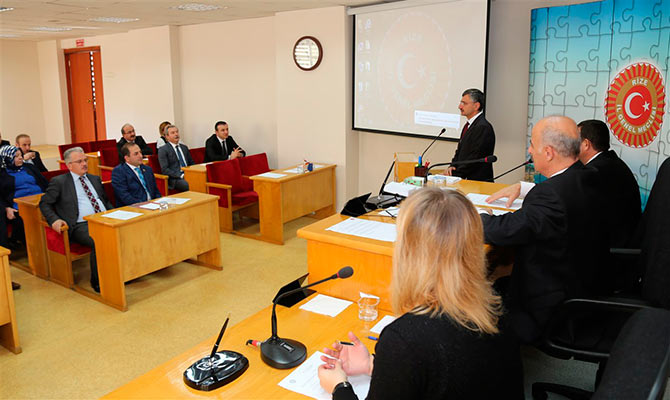 ilgenel1-001.jpg ilgenel1-001.jpg