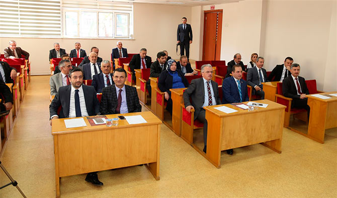 ilgenel2-001.jpg ilgenel2-001.jpg