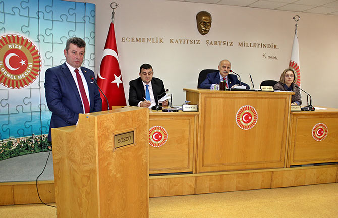 ilgenel2-002.jpg ilgenel2-002.jpg