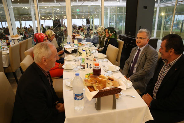 img_1444.jpg img_1444.jpg