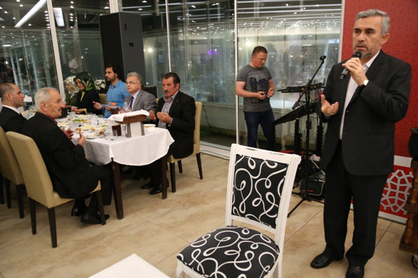 img_1562.jpg img_1562.jpg