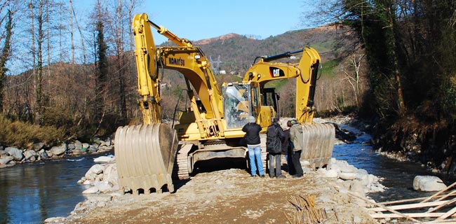 ismakinesikursunlandi2.jpg ismakinesikursunlandi2.jpg