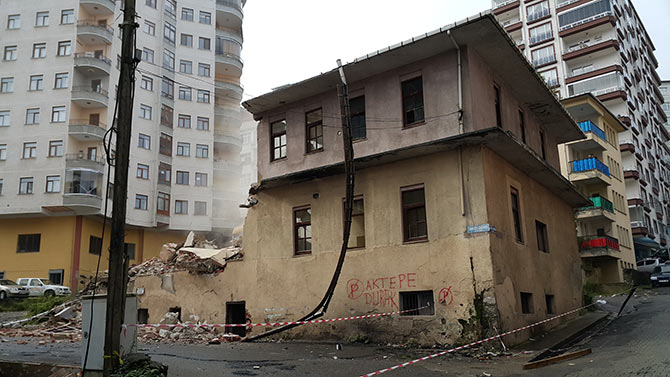 jandarma4.jpg jandarma4.jpg