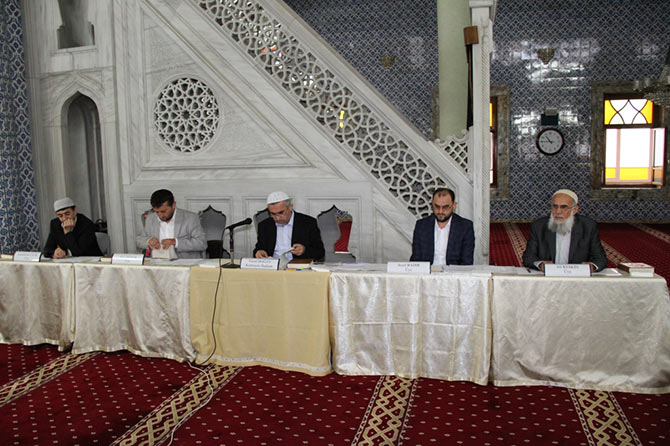 juri-001.jpg juri-001.jpg