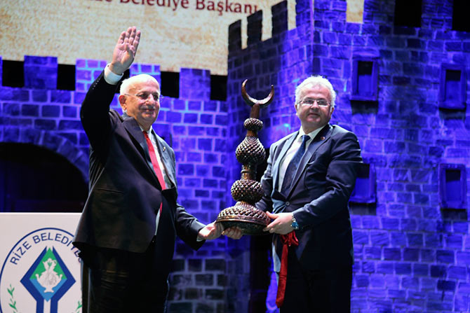 kahraman001.jpg kahraman001.jpg