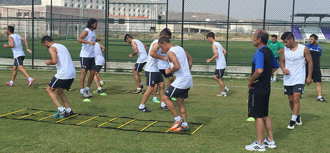 kamp2-002.jpg kamp2-002.jpg