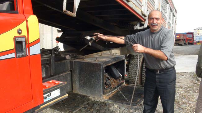 kamyon2.jpg kamyon2.jpg