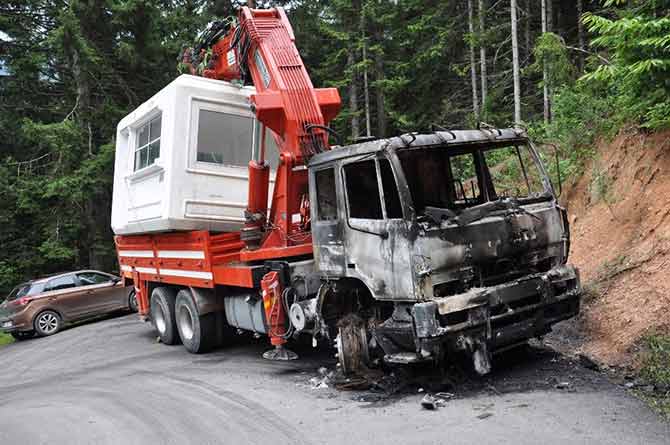 kamyon4.jpg kamyon4.jpg