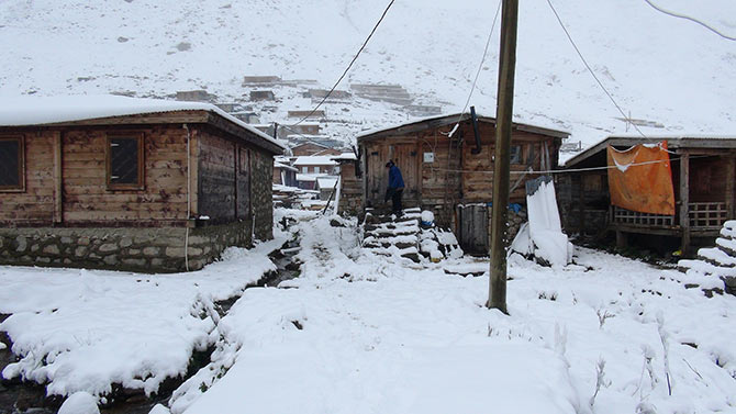 kar3-004.jpg kar3-004.jpg