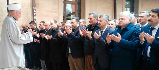 kasirga3.jpg kasirga3.jpg