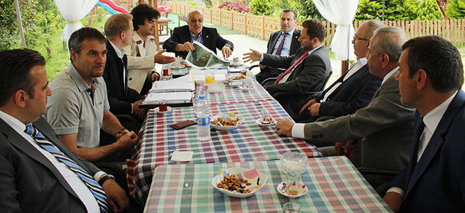 kayak1-001.jpg kayak1-001.jpg