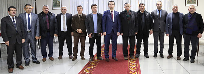 kaym5-001.jpg kaym5-001.jpg