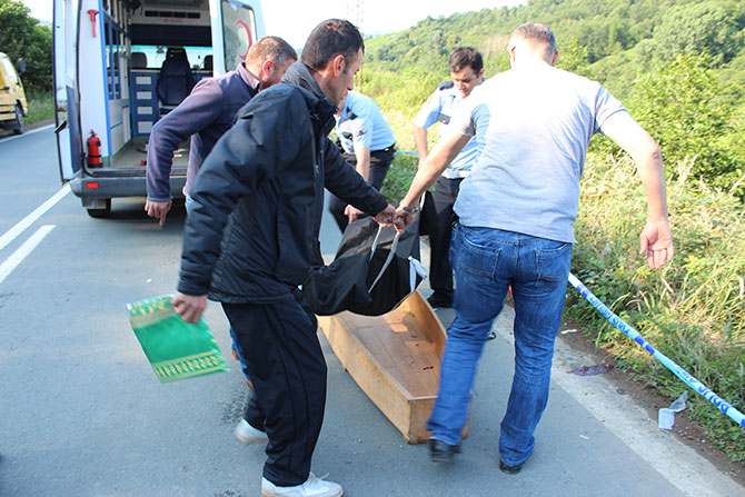 kaza02-001.jpg kaza02-001.jpg