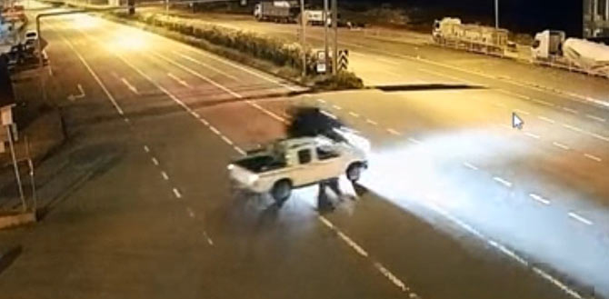 kaza1-033.jpg kaza1-033.jpg