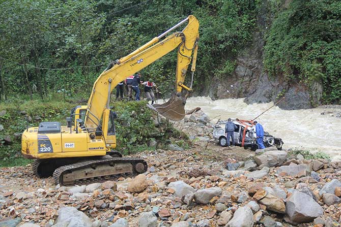 kaza2-019.jpg kaza2-019.jpg