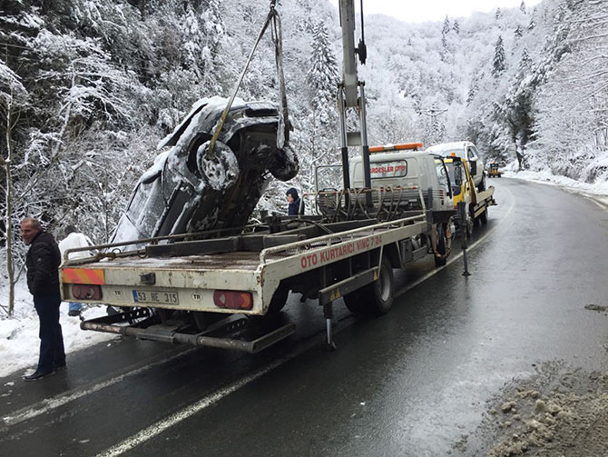 kaza8-003.jpg kaza8-003.jpg