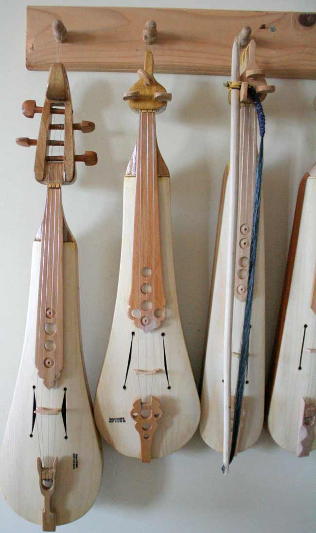 kemance4.jpg kemance4.jpg