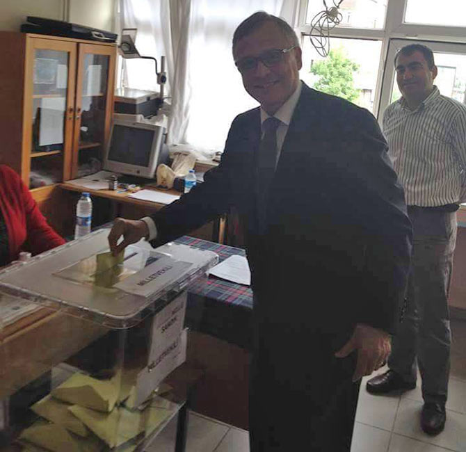 kenanbiyik.jpg kenanbiyik.jpg