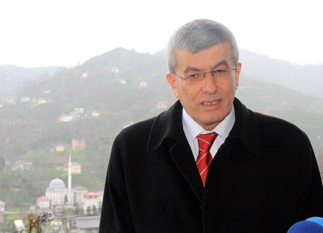 kenanipek1.jpg kenanipek1.jpg