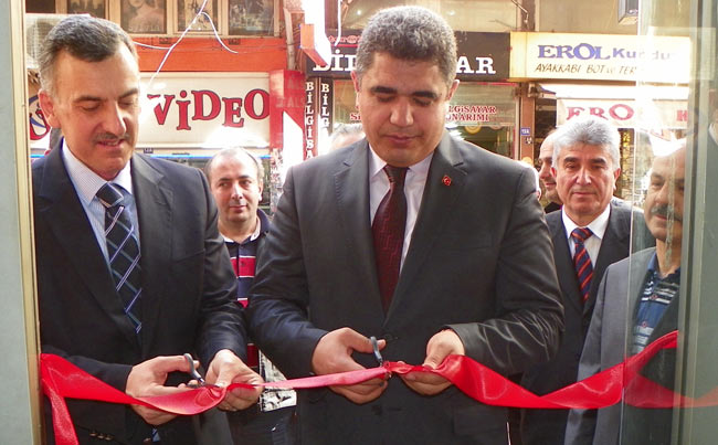 kermes4.20130401144130.jpg kermes4.20130401144130.jpg