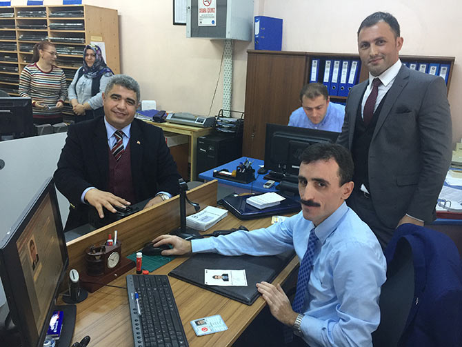 kimlik1.jpg kimlik1.jpg