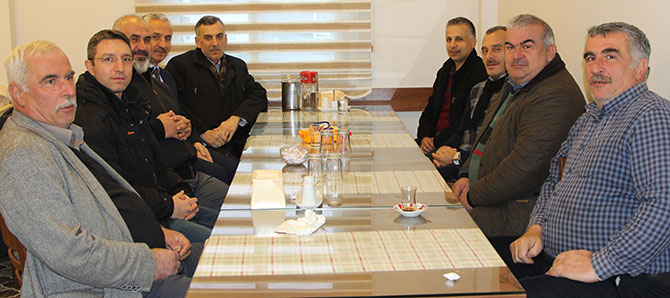 komutan3.jpg komutan3.jpg