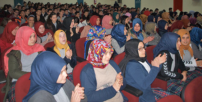 konf2-003.jpg konf2-003.jpg