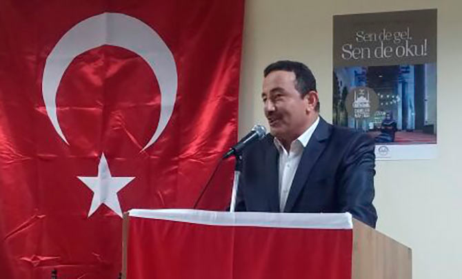 konf3-005.jpg konf3-005.jpg